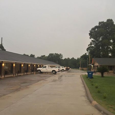 Garden Inn And Suites Silsbee Екстериор снимка