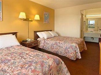 Garden Inn And Suites Silsbee Екстериор снимка