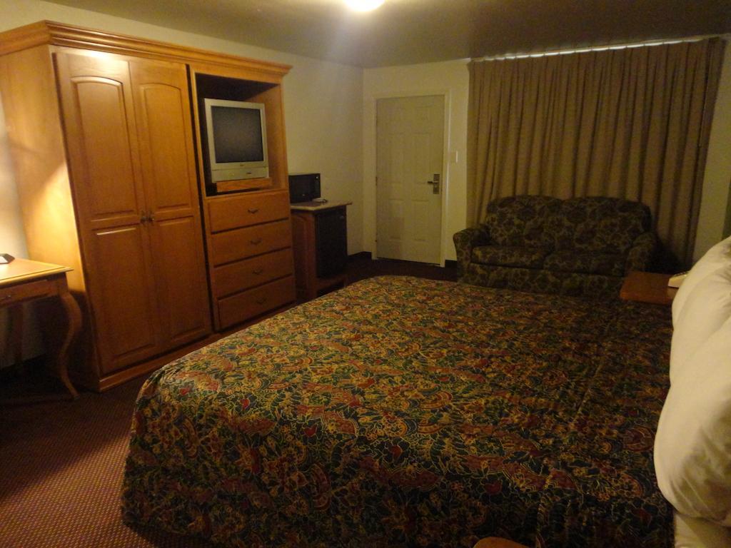 Garden Inn And Suites Silsbee Екстериор снимка