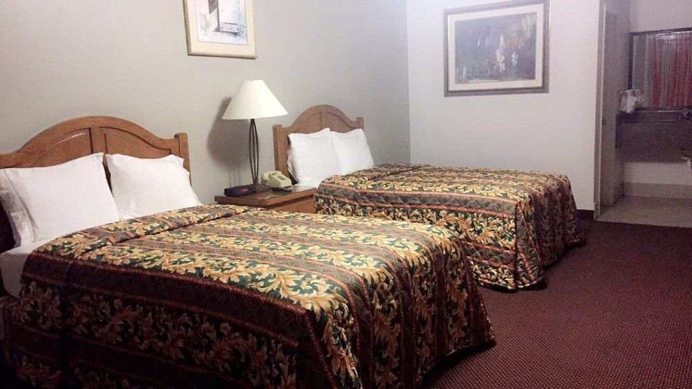 Garden Inn And Suites Silsbee Екстериор снимка